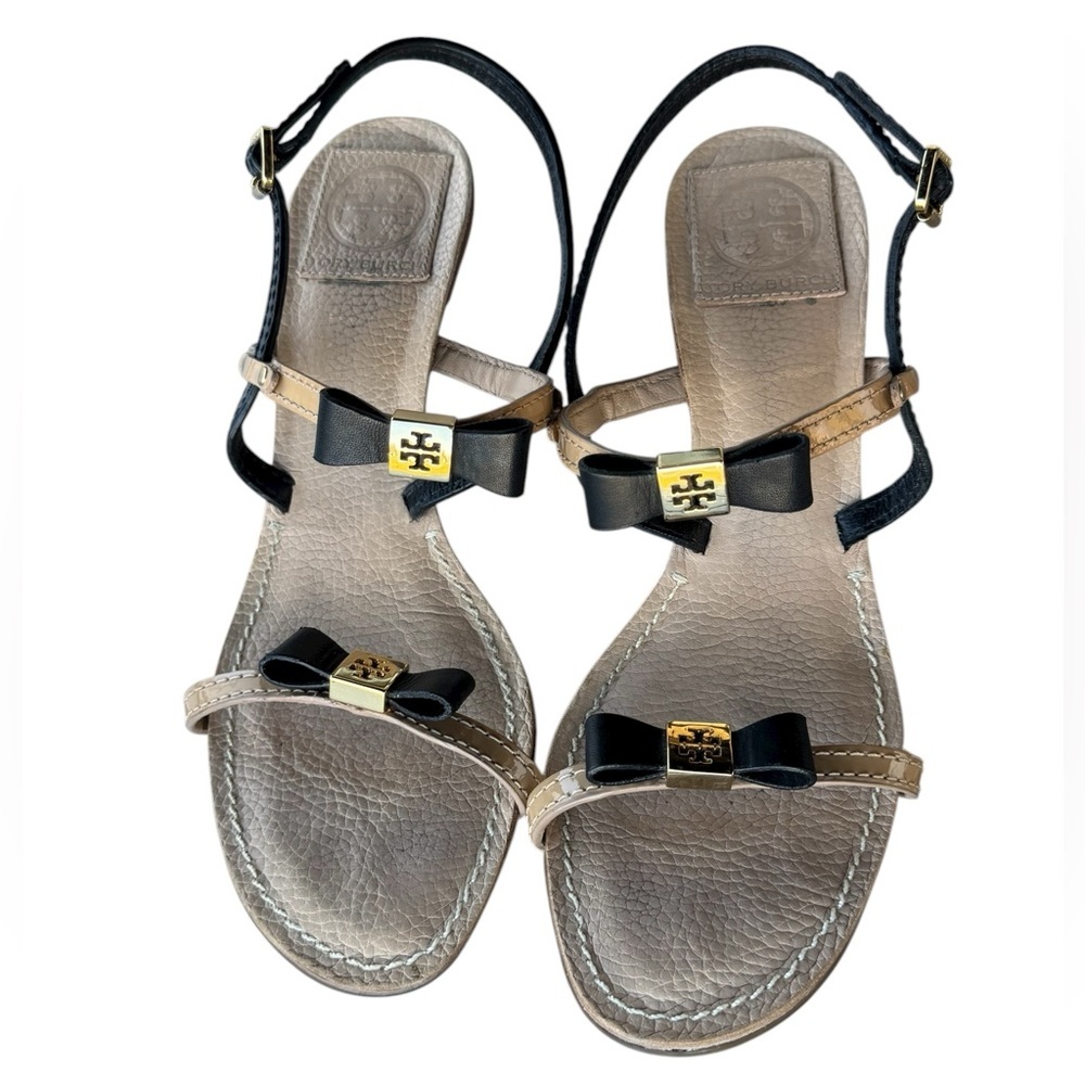 TORY BURCH KAILEY Tan Black Patent
Leather Heels - Picture 3 of 12